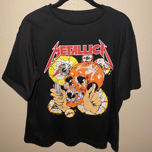 Black Oversized Graphic Tee - Picture 1 of 2